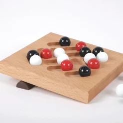 Waschbär Gesellschaftsspiel »Kipp 4«.