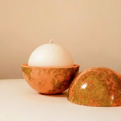 Waschbär Große Kugel-Duftkerze Orangenblüte. Hot