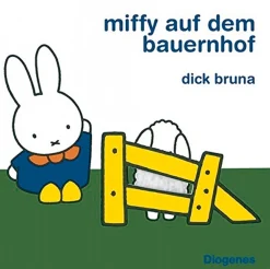 Waschbär Miffy auf dem Bauernhof. Hot