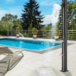 Waschbär Solardusche für den Garten. Online