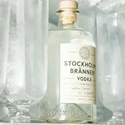 Waschbär Stockholms Bränneri Vodka. Online